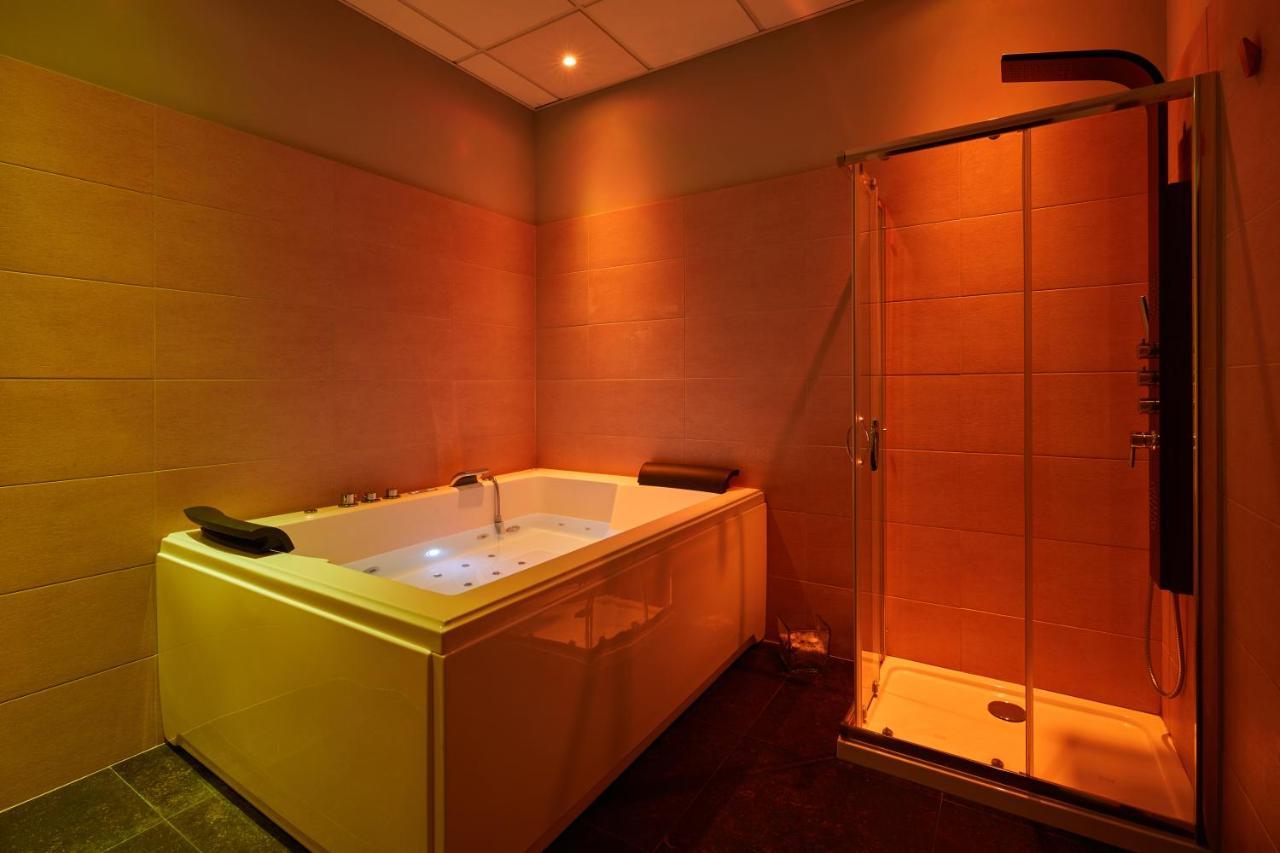 Castelmartini Wellness & Business Hotel Larciano Exterior photo