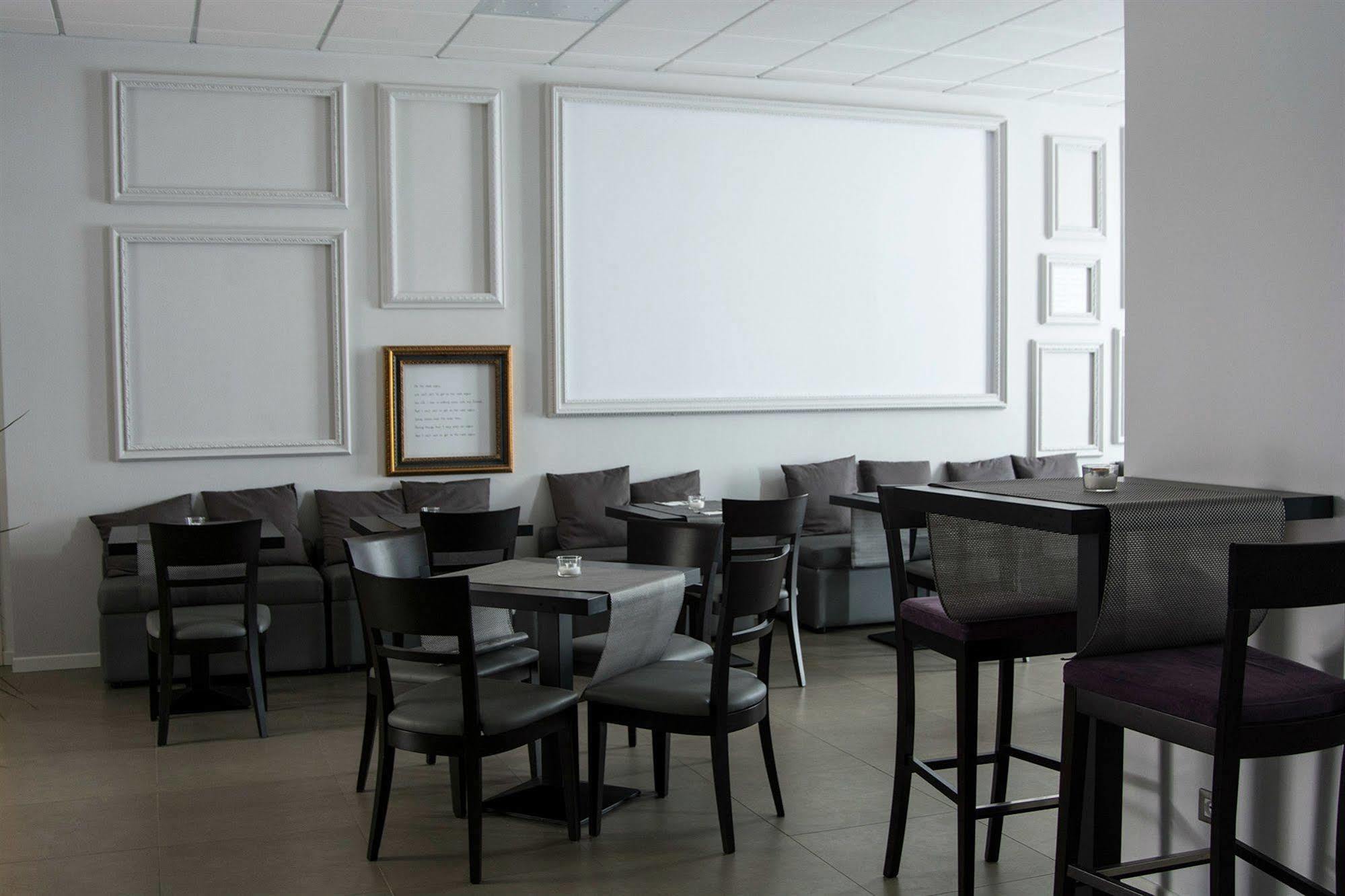 Castelmartini Wellness & Business Hotel Larciano Exterior photo