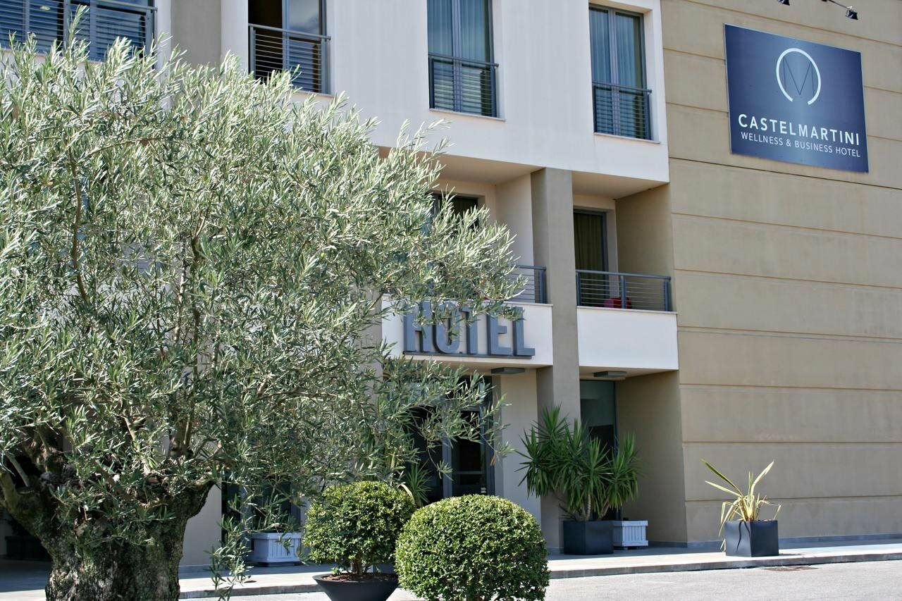 Castelmartini Wellness & Business Hotel Larciano Exterior photo