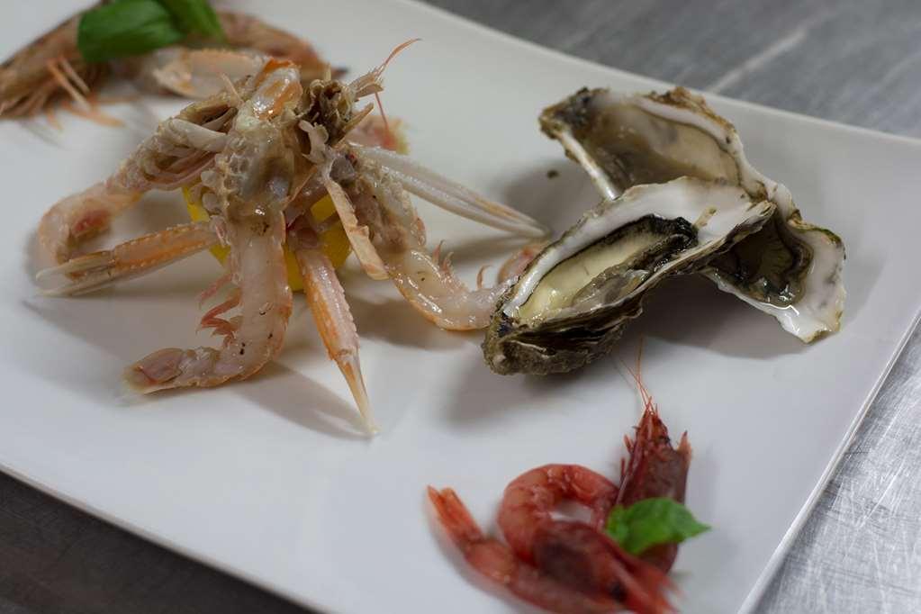 Castelmartini Wellness & Business Hotel Larciano Restaurant photo